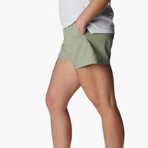 Columbia Anytime Lite Shorts Women's Plus Size XXL Safari Stretch Active Green